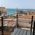 度假居 Comfortable House With Sea View In + Garden