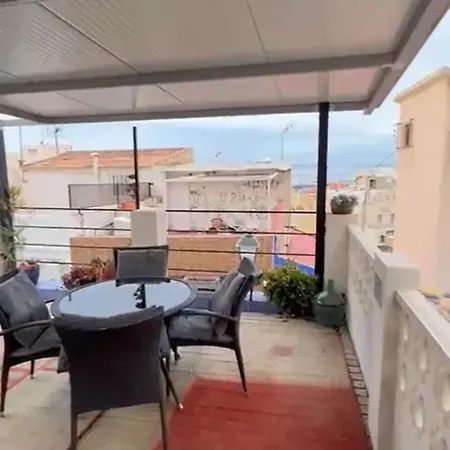Comfortable House With Sea View In + Garden *